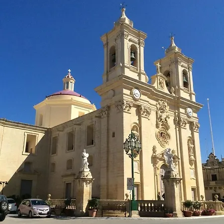 شقة New - Stylish 1-bedroom Maisonette Near Marina By Sf Homes *