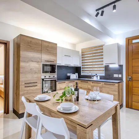 アパート New - Stylish 1-bedroom Maisonette Near Marina By Sf Homes Ta Xbiex