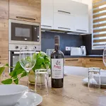 New - Stylish 1-bedroom Maisonette Near Marina By Sf Homes Apartament *