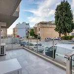Apartament New - Stylish 1-bedroom Maisonette Near Marina By Sf Homes *
