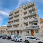 Apartament New - Stylish 1-bedroom Maisonette Near Marina By Sf Homes *