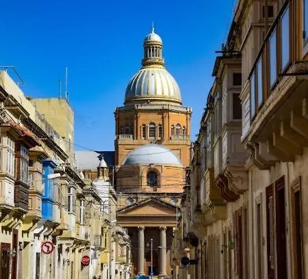 Apartman New - Stylish 1-bedroom Maisonette Near Marina By Sf Homes