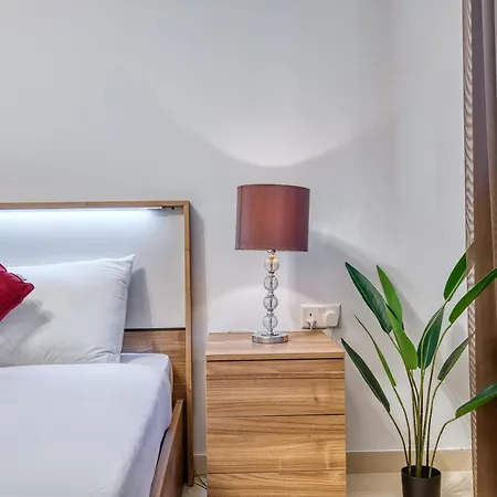 New - Stylish 1-bedroom Maisonette Near Marina By Sf Homes Apartament *